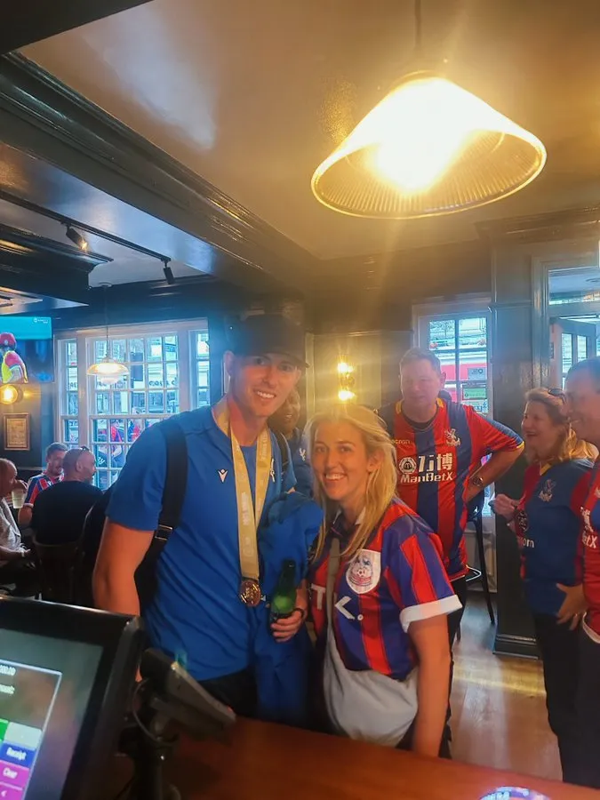 เฮนเดอร์สัน เลี้ยงเครื่องดื่มแฟนบอลหลังคว้าแชมป์ คอมมูนิตี้ ชิลด์