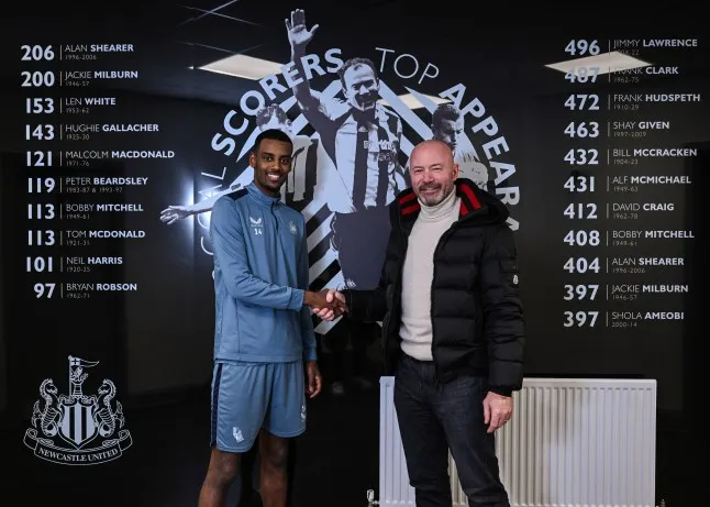 ตำนานแนะ อิซัค ไล่เอเยนต์ออกหลังสร้างความวุ่นวาย