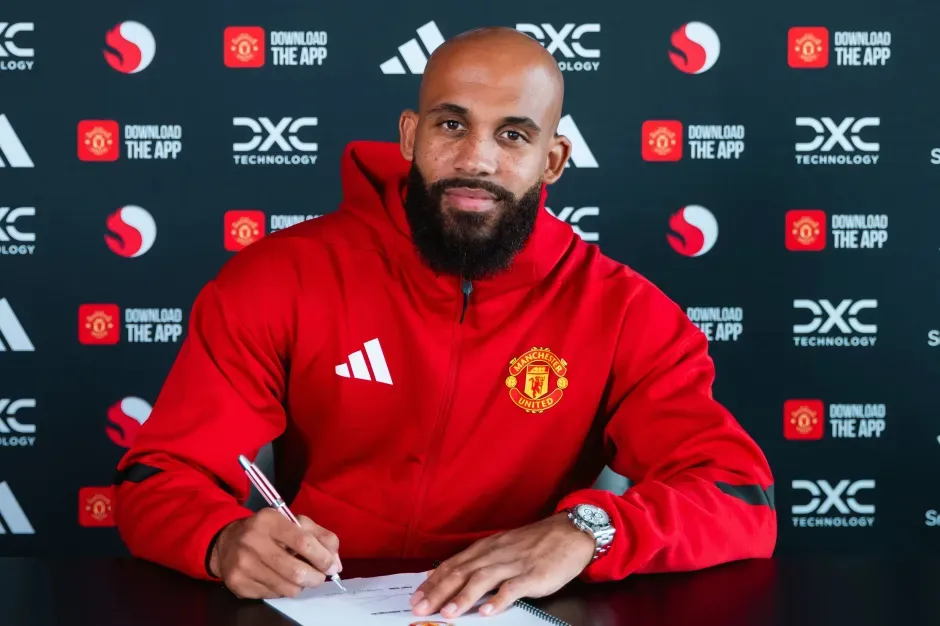 ไบรอัน เอ็มเบอโม: นักฟุตบอลผู้ยกระดับมาตรฐานที่ แมนยูฯ แม้แต่ โรนัลโด้ ยังทำไม่ได้