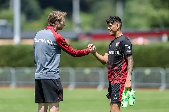 เลเวอร์คูเซน ยืนยันยังไม่ได้รับข้อเสนออย่างเป็นทางการสำหรับกองหลังตัวเก่ง