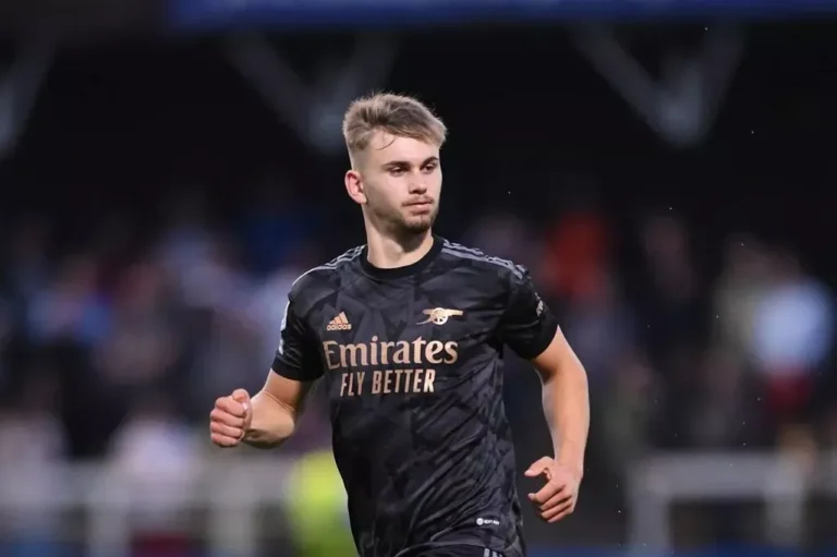 อาร์เซนอลส่งข้อความให้กำลังใจอดีตนักเตะ หลังอาการบาดเจ็บเข้าโคม่า