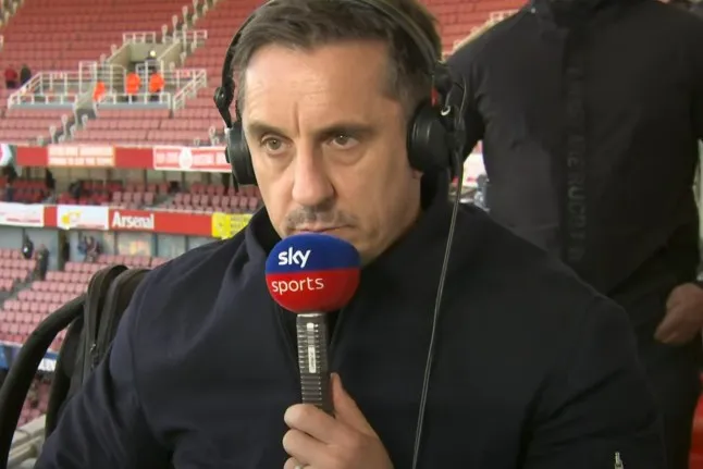 เนวิลล์ รู้สึกว่าสตาร์แมนฯ ซิตี้ เหนือกว่า อาร์เซนอล ในตำแหน่งสำคัญ