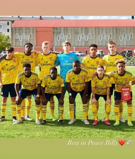 อดีตเพื่อนร่วมทีมหลั่งน้ำตาไว้อาลัย แถลงการณ์จากอาร์เซนอลยกย่อง บิลลี่ วิก้า