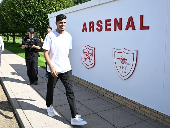 อินกาปิเอ้ เผยเหตุผลปัด สเปอร์ส เลือกสวมชุด อาร์เซนอล