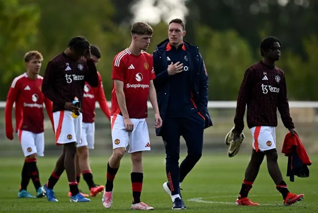 โจนส์ เชื่อ ดาวงรุ่งปีศาจแดง 17 ปี ยังสามารถแจ้งเกิดได้ แม้ทีมเสริมทัพกองหน้า