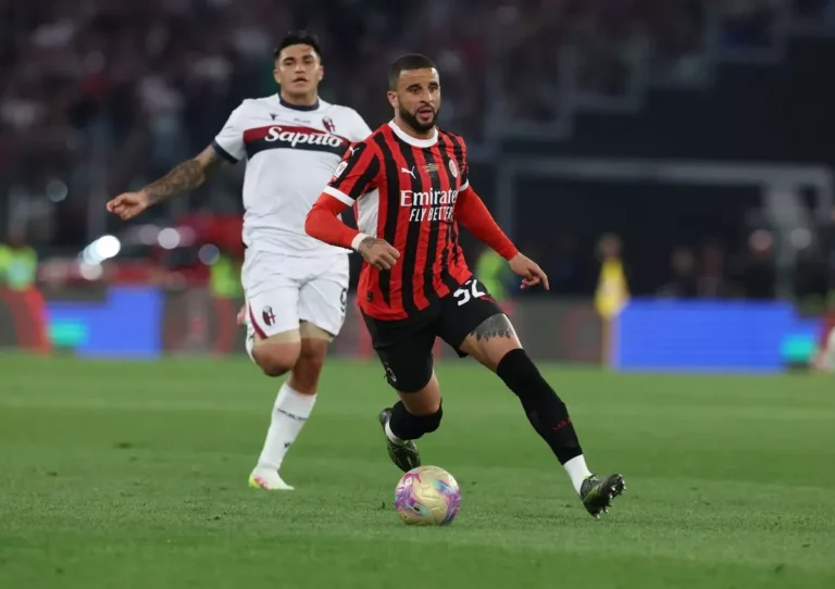 ตัวแทน วอล์คเกอร์ !? เป้าหมายของ ปืนใหญ่ เตรียมย้ายเล่นใน กัลโช ฯ