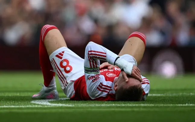 ผู้เชี่ยวชาญคาดการณ์วันคัมแบ็คของ โอเดการ์ด หลังบาดเจ็บเกม พรีเมียร์ลีก