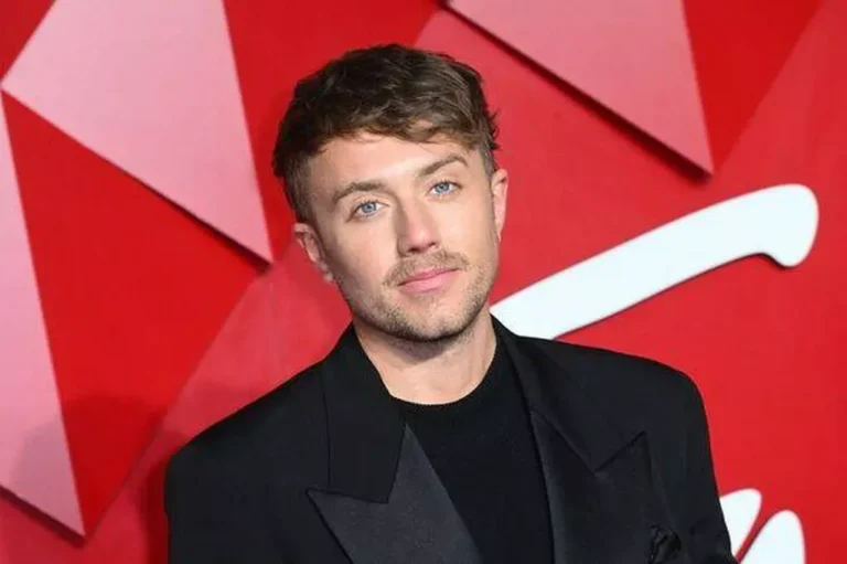 โรมัส เคมป์ ใช้เรื่องราวสุดเศร้าจากการสูญเสียเพื่อนสนิทหนุนโครงการป้องกันการฆ่าตัวตายครั้งใหม่