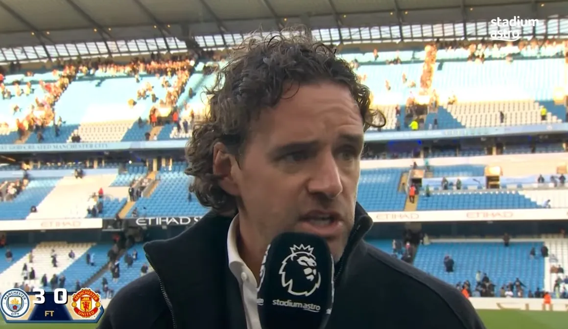 ฮาร์กรีฟส์ วิจารณ์ อโมริม ไม่ส่งนักเตะความหวังลงตัวจริง เกม ปีศาจแดง แพ้ เรือใบสีฟ้า