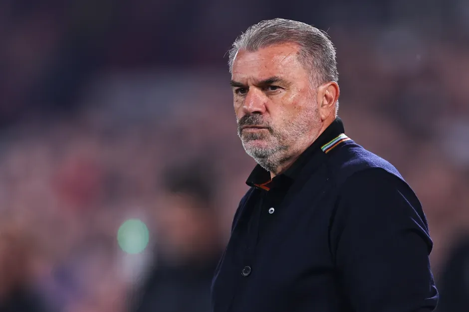 บรรยากาศที่ ฟอเรสต์ หลังแฟนบอลตะโกนไล่ อังเก้ และปฏิกิริยาของ กิบบ์ส-ไวท์