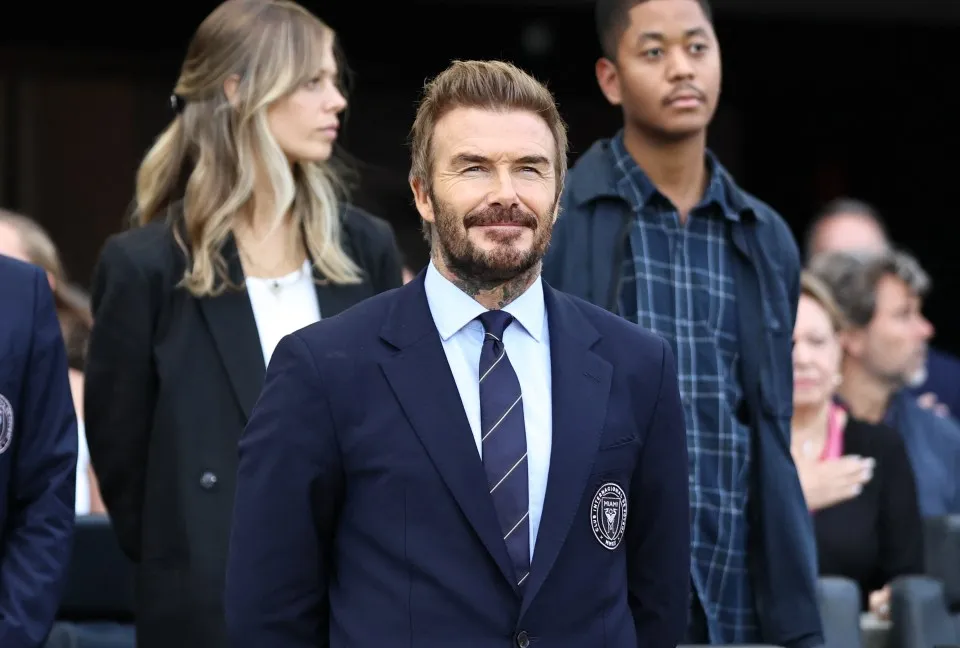 เบ็คแฮม ถูกทาบทามเข้าร่วมกลุ่มเศรษฐี UAE เทคโอเวอร์ แมนฯ ยูไนเต็ด