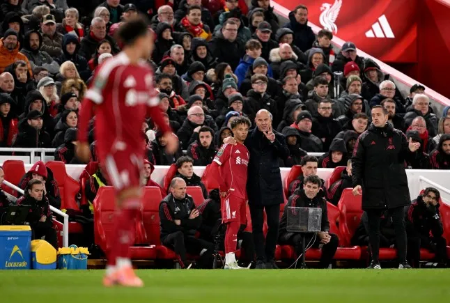 สล็อต ชี้ เชลซี และดาวรุ่งดังแสดงให้เห็นถึงขุมกำลังที่ลึกกว่า หลัง ลิเวอร์พูล ตกรอบ คาราบาว คัพ