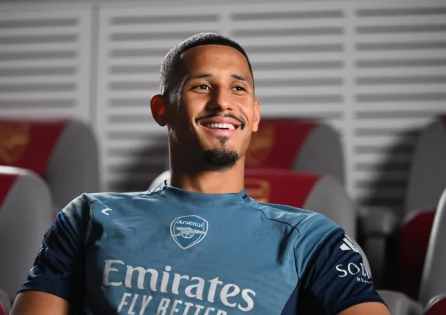 ซาลิบา อธิบายการต่อสัญญาใหม่กับ อาร์เซนอล หลังมีข่าวกับ เรอัล มาดริด